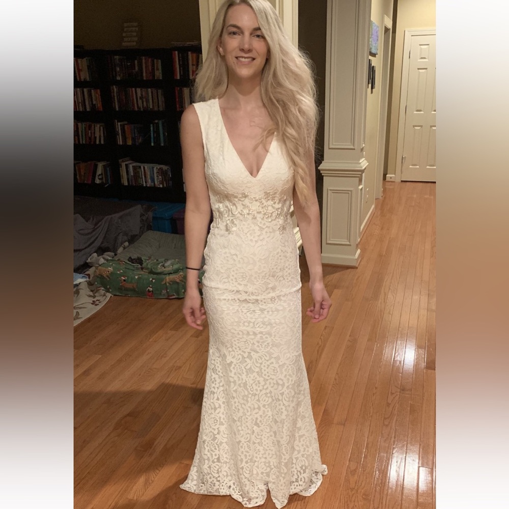 Lulu’s wedding dress